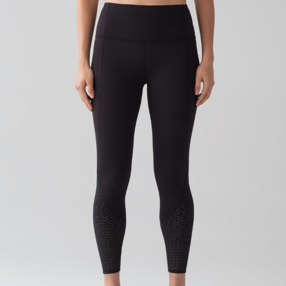 Lululemon Anew Tight
Black